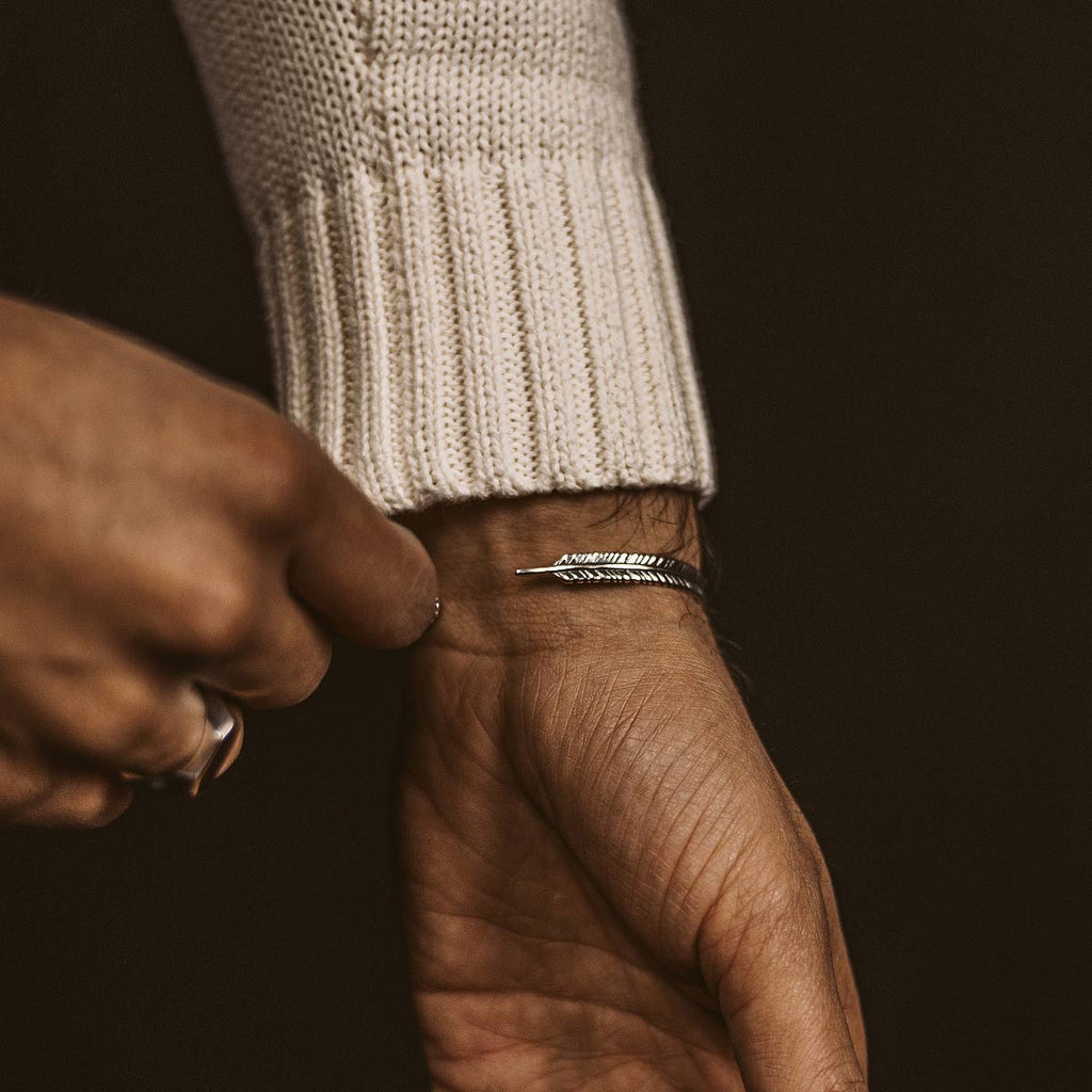Zahir - Thin Sterling Silver Feather Bangle 6mm