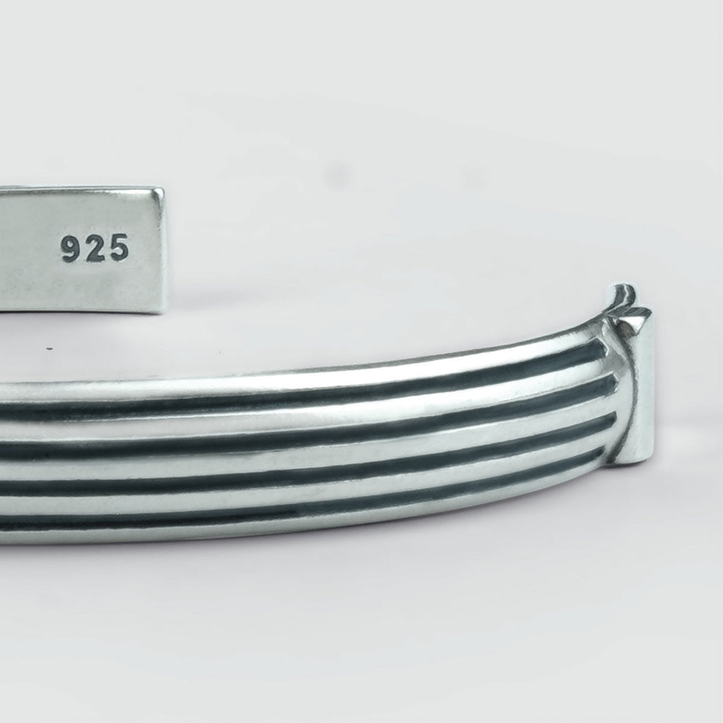Arkan - Sterling Silver Bangle Bracelet 8mm