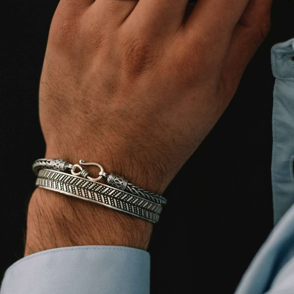 Danyal - Oxidised Sterling Silver Bangle Bracelet 9mm