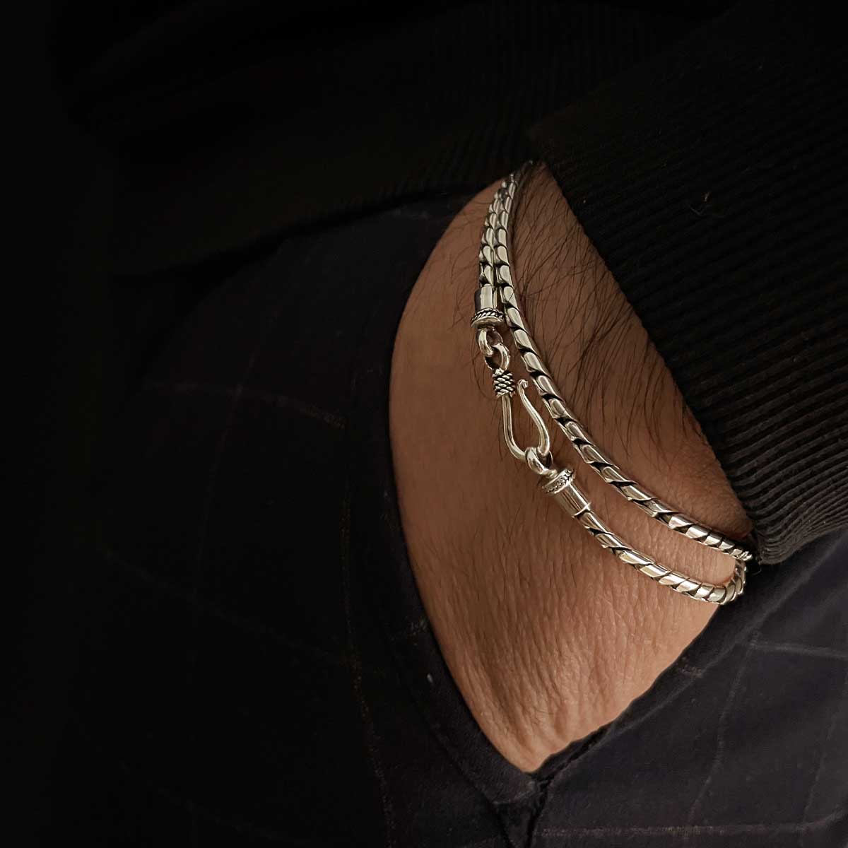 Emir -Sterling Silver Minimalist Bracelet 2.5mm