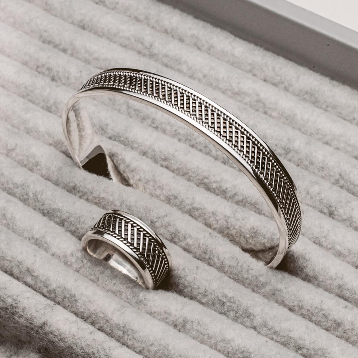 Kaliq - Oxidised Sterling Silver Ring 10mm