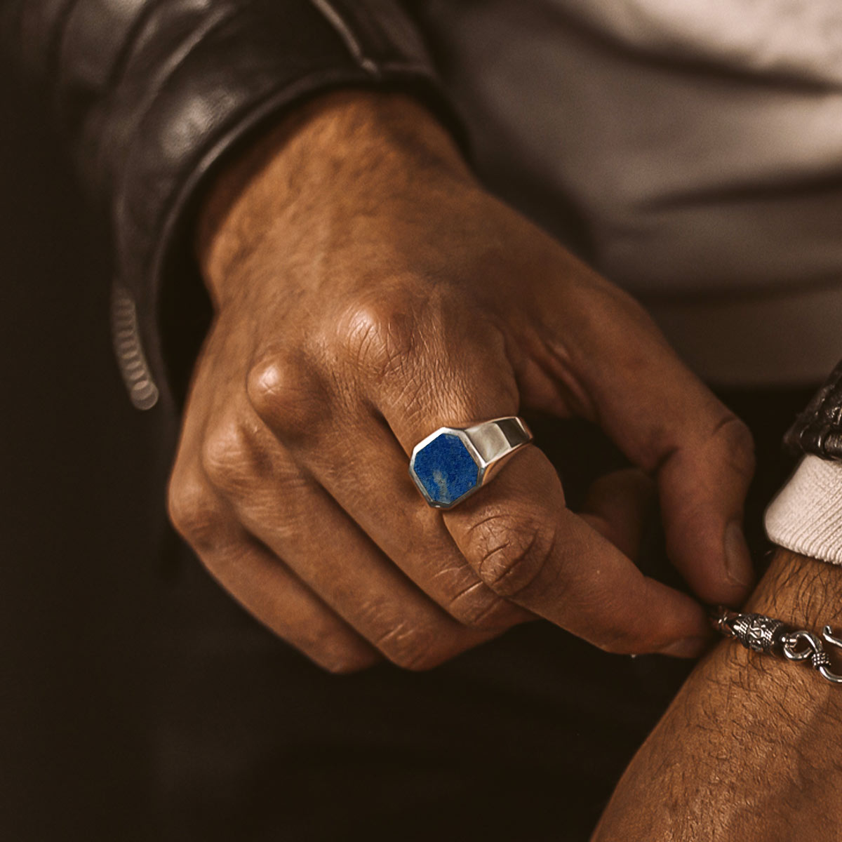 Kadar - Blue Lapis Lazuli Stone Signet Ring 13mm