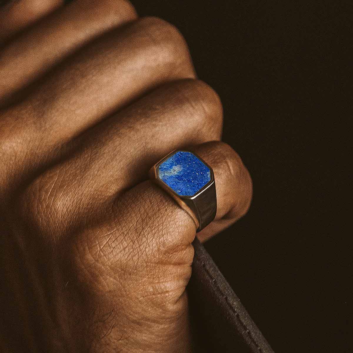 Kadar - Blue Lapis Lazuli Stone Signet Ring 13mm