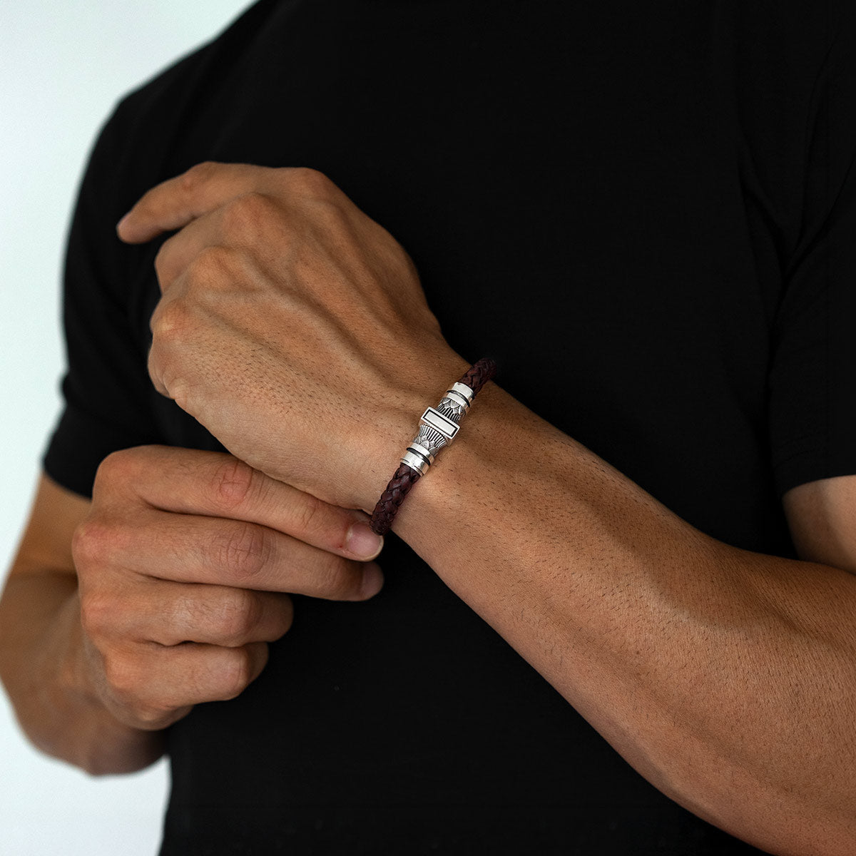 Muris - Genuine Dark Brown Leather Bracelet with Sterling Silver 8mm