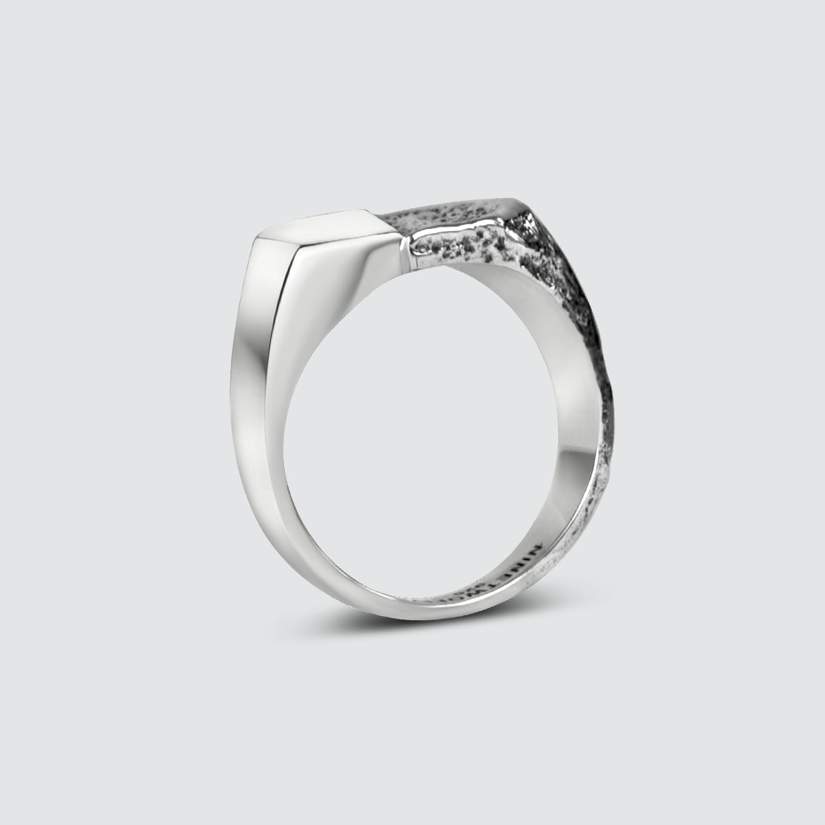 Tawasul - Split Silver Signet Ring 13mm