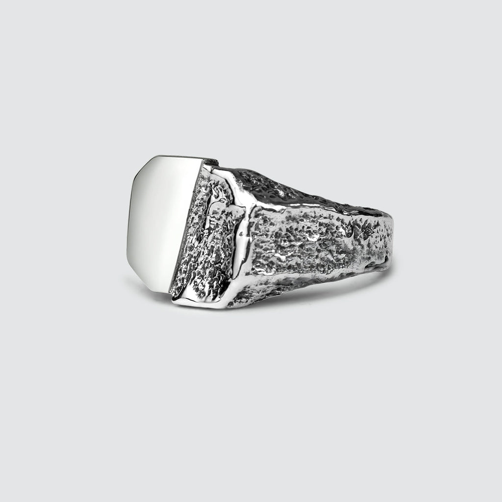 Tawasul - Split Silver Signet Ring 13mm