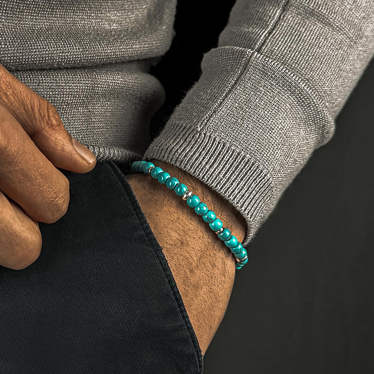 Nuri - Adjustable Turquoise Beaded Bracelet in Silver 6mm